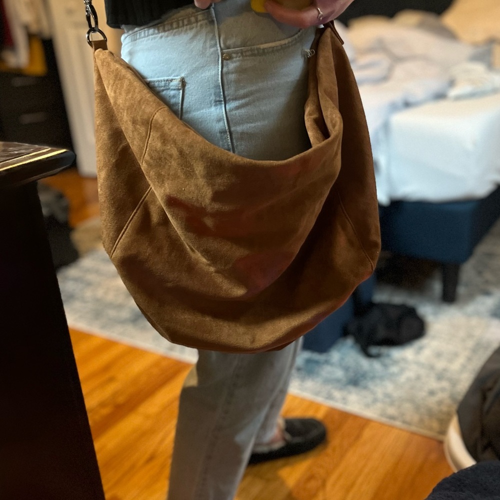 Summer & Rose Mojave Sling Bag